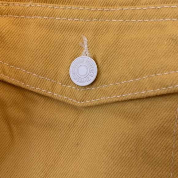 Yellow denim jacket - Picture 2 of 3